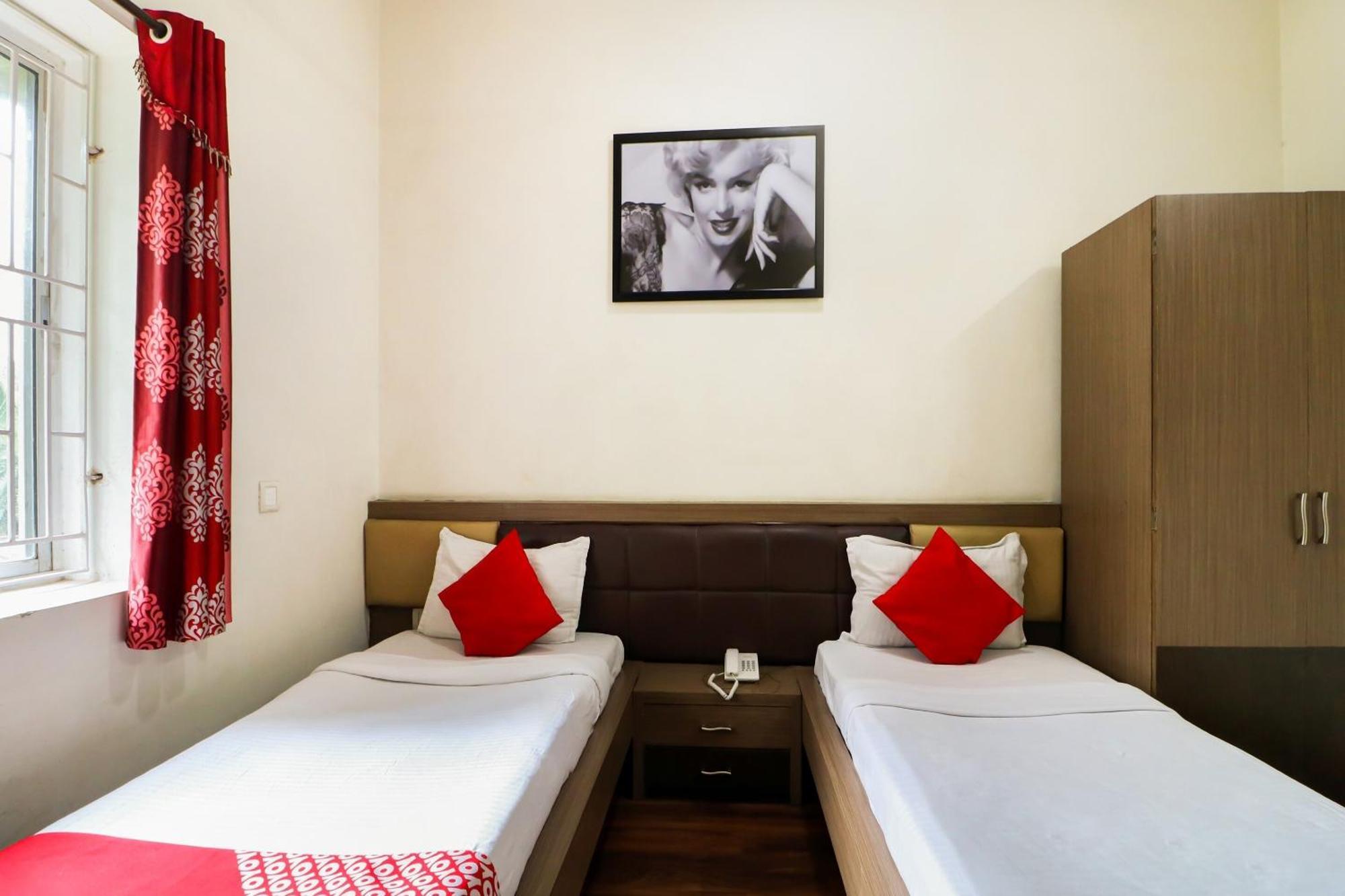 Oyo Flagship 1805 Hotel Star Delight Panchuria Zewnętrze zdjęcie